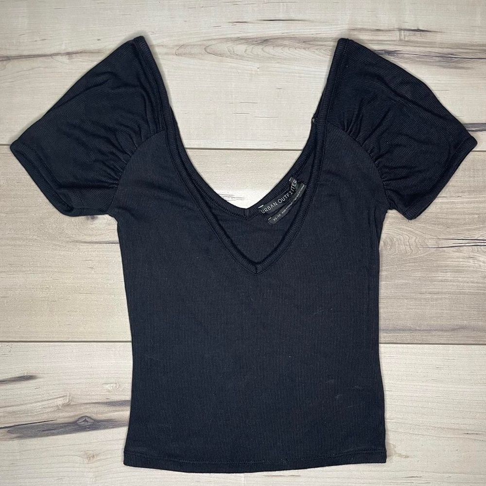 Urban Outfitters Black Ruched Short Sleeve Crop Top size XS